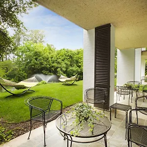 https://providence-hall-guest-houses.williamsburghotelsusa.com